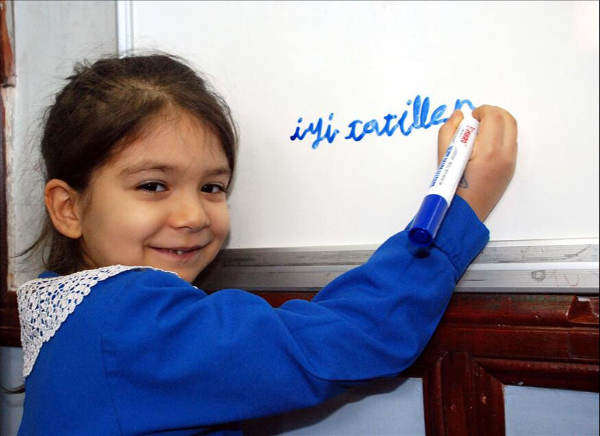 Okullar ne zaman kapanacak, kaç gün kaldı? Milyonlarca öğrencinin gözü karne günü ve yarı yıl tatilinde! Okullar ne zaman kapanacak, kaç gün kaldı? Milyonlarca öğrenci gözü karne günü ve yarı yıl tatilinde! - 4. Resim