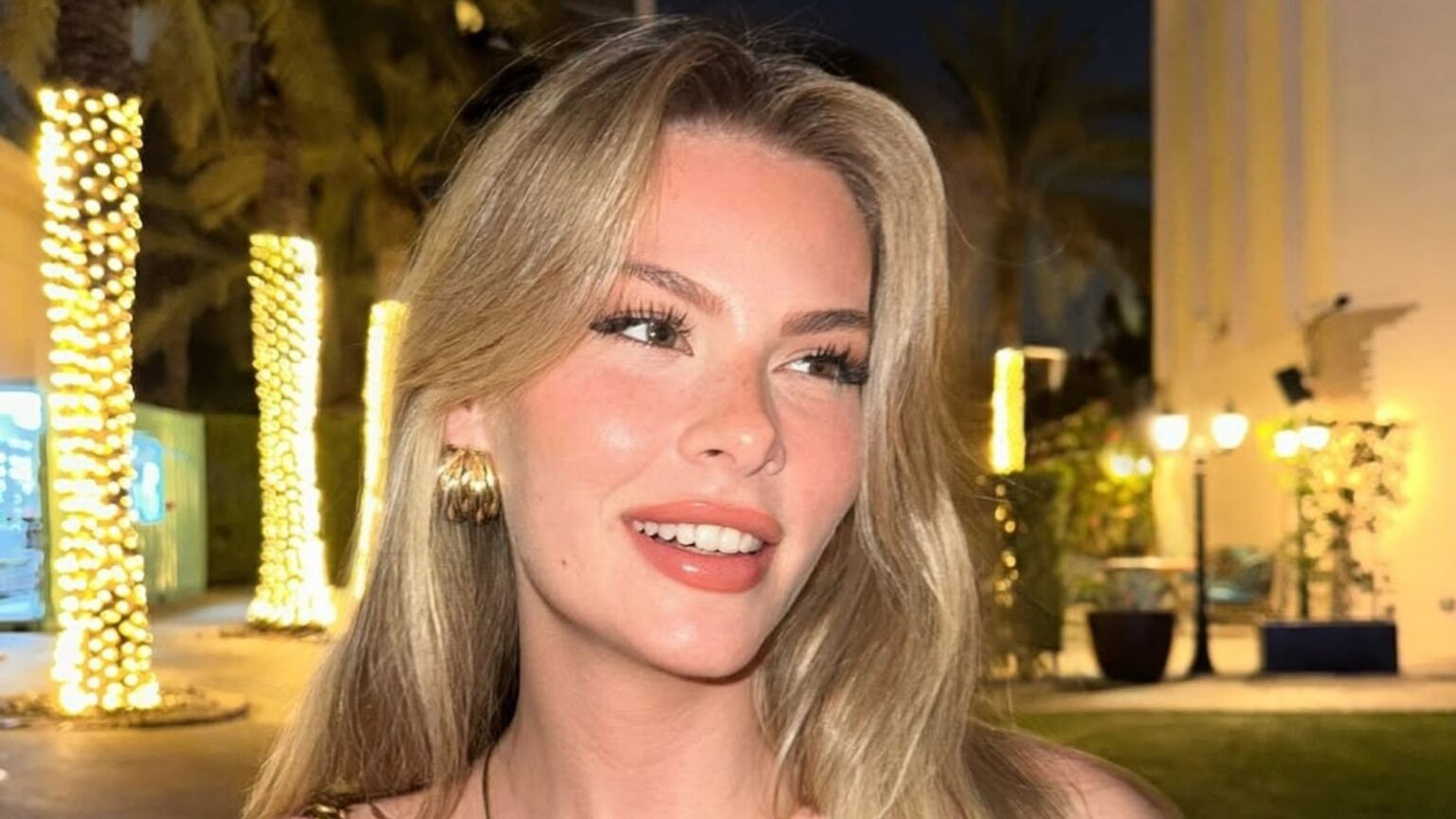 Simge Esin kimdir, kaç yaşında? Barış Alper Yılmaz ile gündeme geldi - 1. Resim