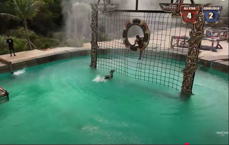 Survivor dokunulmazlık oyununu kim kazandı 7 Ocak?  3. eleme adayı merak ediliyor Survivor dokunulmazlık oyununu kim kazandı 7 Ocak?  3. eleme adayı merak ediliyor - 1. Resim