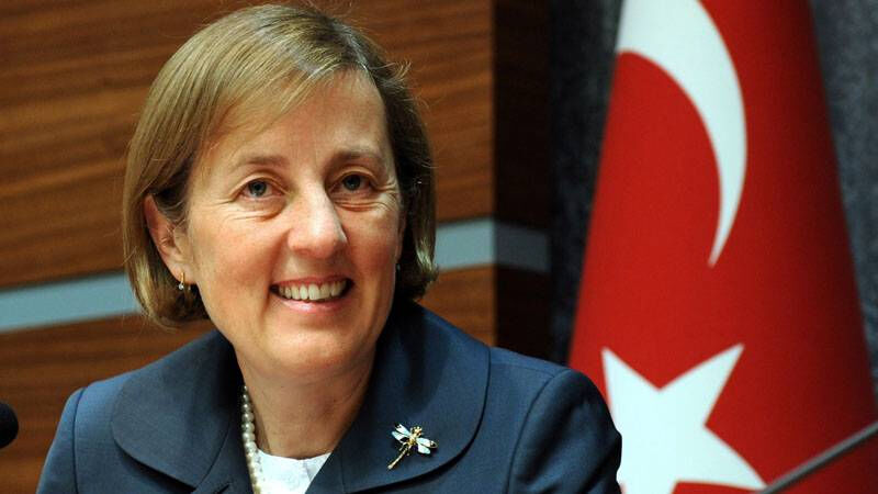 DEVA Partisi'nde şoke eden istifa! Genel Başkan Yardımcısı Selma Aliye Kavaf istifa etti - 2. Resim