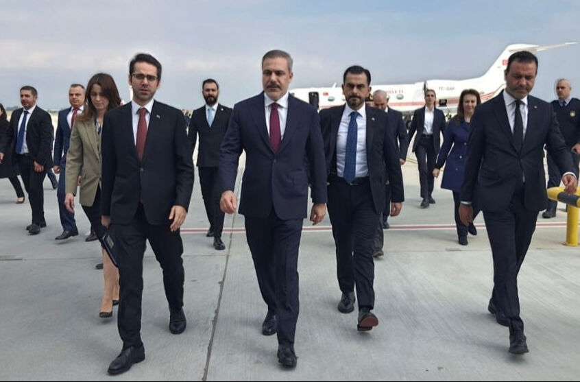 Dışişleri Bakanı Hakan Fidan'dan KKTC'ye kritik ziyaret! Rumlar 'önemli' dedi Dışişleri Bakanı Hakan Fidan'dan KKTC'ye kritik ziyaret! Rumlar 'önemli' dedi - 1. Resim