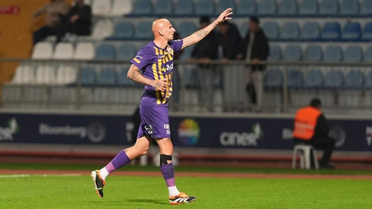 Eyüpspor&#039;da Jonjo Shelvey ile yollar ayrıldı