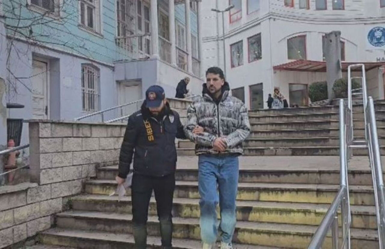 Sosyal medya fenomeni Kerimcan Durmaz tutuklandı! Aylık gelirini açıkladı Gözaltında olan Kerimcan Durmaz'ın ifadesi ortaya çıktı! Kazancını duyanlar şaştı, kaldı - 3. Resim