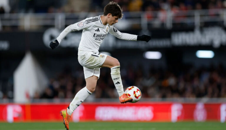 İtalyan devinin Arda Güler ısrarı! 2 gol attığı maçın ardından flaş gelişme İtalyan devinin Arda Güler ısrarı! 2 gol attığı maçın ardından flaş gelişme - 2. Resim