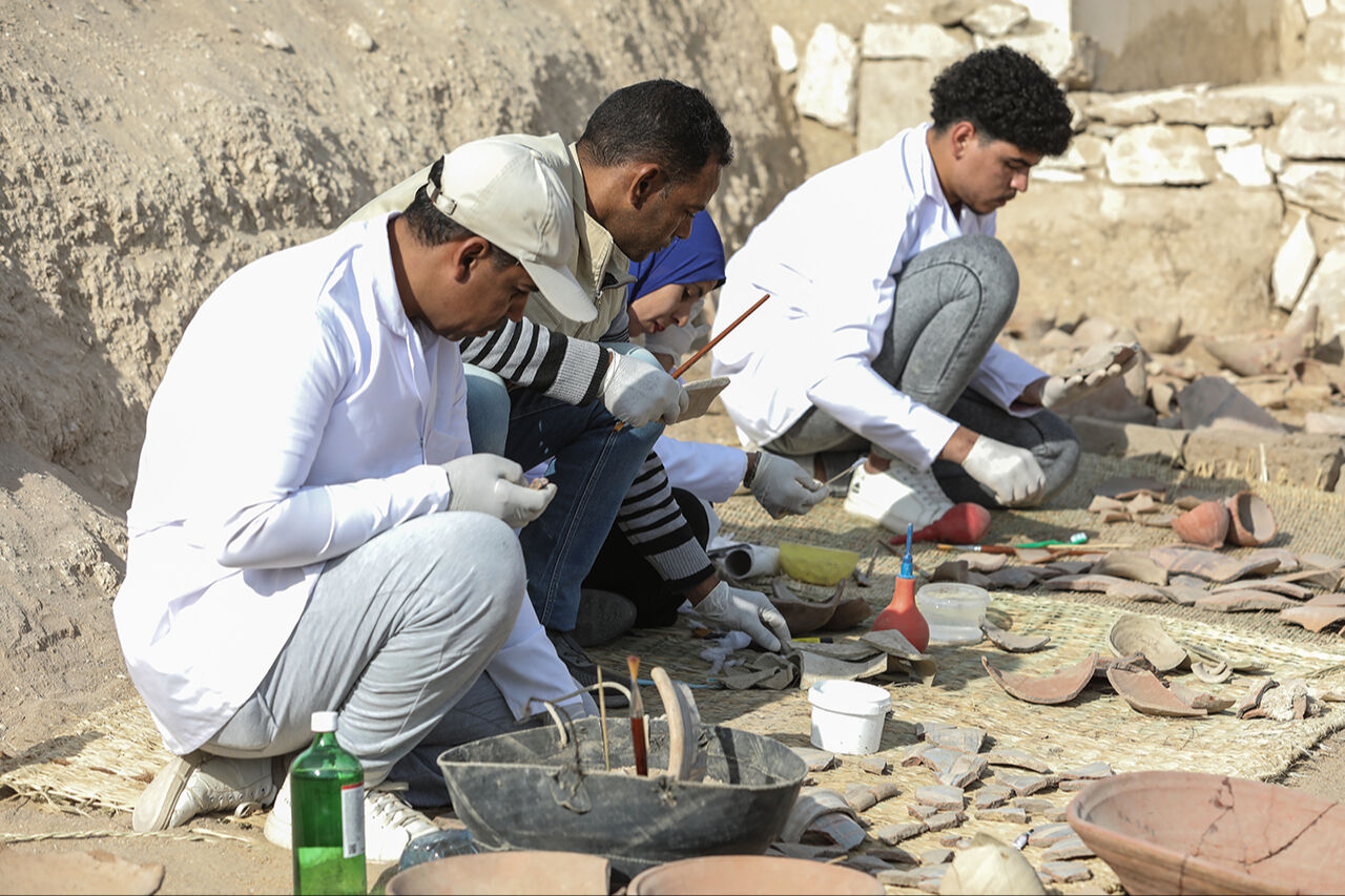 Mısır'da tarihi keşif! Kadın firavun Hatşepsut'un tapınağında yeni eserler ortaya çıktı - 11. Resim