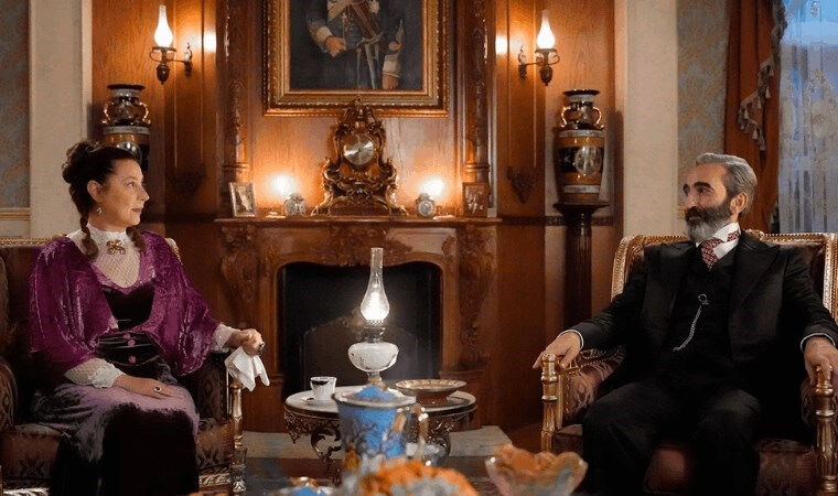 'Şakir Paşa Ailesi'nin köşkünde çıkan yangının nedeni belli oldu! 50 milyon TL detayı dikkat çekti 'Şakir Paşa Ailesi'nin köşkünde çıkan yangının nedeni belli oldu! 50 milyon TL detayı dikkat çekti - 1. Resim