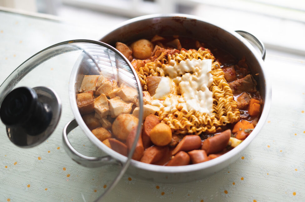 Sosisli sandviç yasak! Çok konuşulan Kuzey Kore yasaklarına biri daha eklendi - 1. Resim