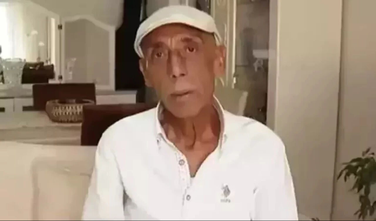 Ankaralı Turgut'un hiç bilinmeyen kızı ortaya çıktı! İtiraflar üst üste geldi: Duyanlar inanamadı Ankaralı Turgut'un hiç bilinmeyen kızı ortaya çıktı! İtiraflar üst üste geldi: Duyanlar inanamadı - 2. Resim