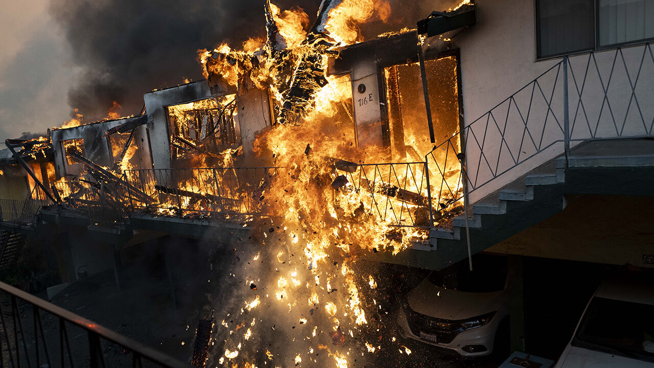 Los Angeles'a Kanada desteği! Trudeau sosyal medyadan paylaştı - 1. Resim