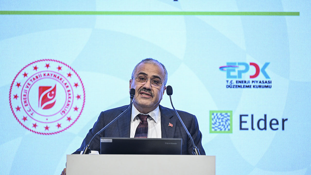 Elektrikte ezber bozan kararlar! Bakan Bayraktar: 2025 yılı milat olacak Elektrikte ezber bozan kararlar! Bakan Bayraktar: 2025 yılı milat olacak - 2. Resim