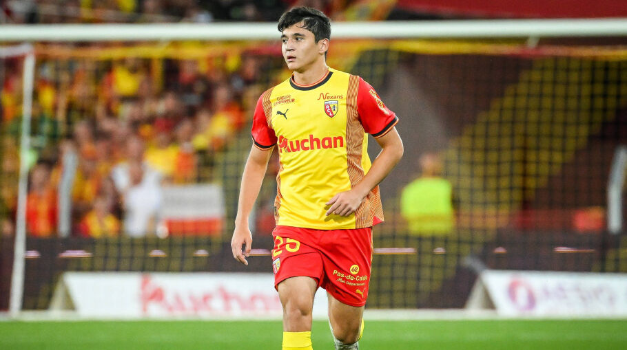 Fenerbahçe'nin transfer listesindeydi! Pep Guardiola genç oyuncuyu aldı Fenerbahçe'nin transfer listesindeydi! Pep Guardiola genç oyuncuyu aldı - 5. Resim