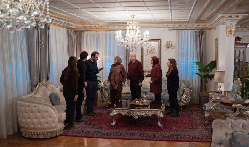 Kızılcık Şerbeti saat kaçta başlıyor, bitiyor? 10 Ocak Cuma akşamı yayınlanıyor - 2. Resim