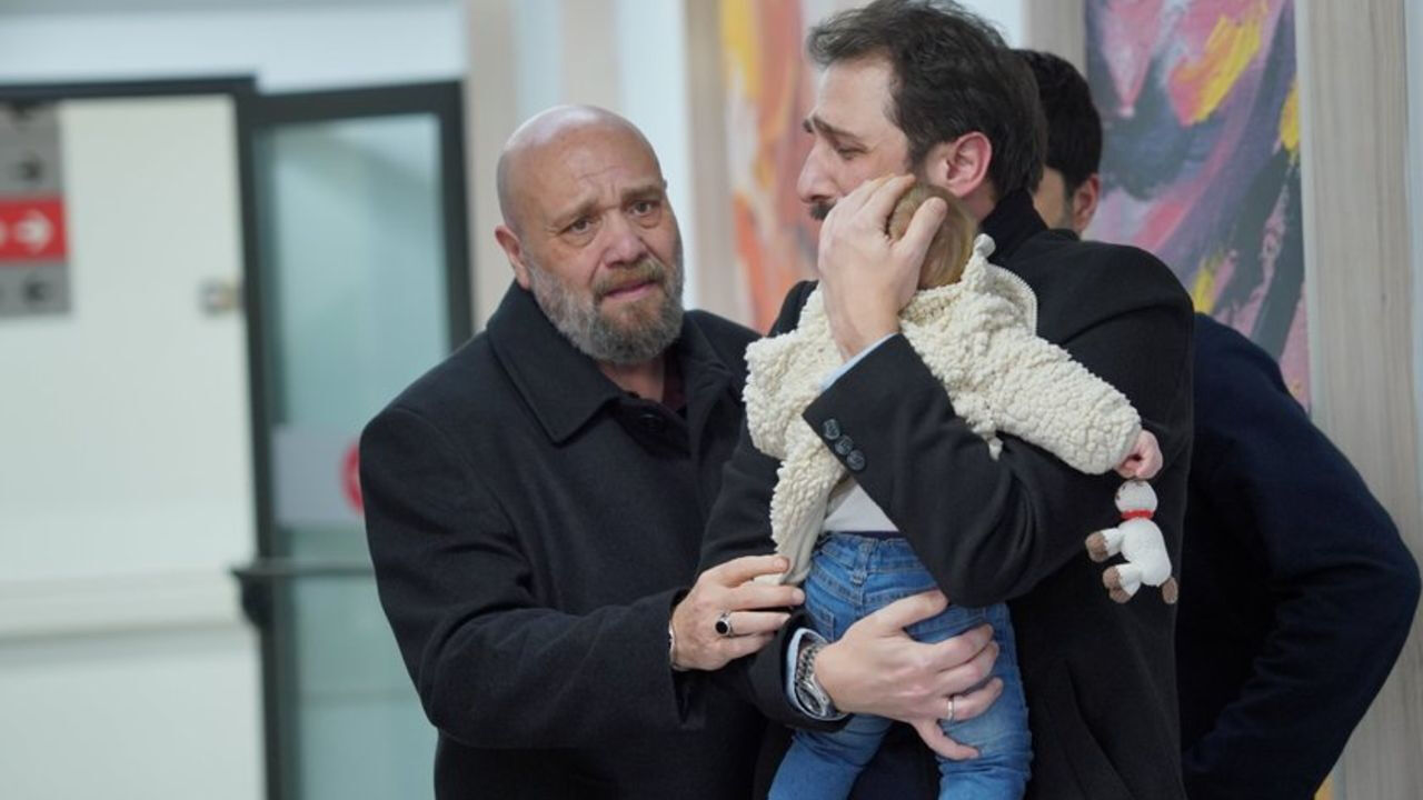 Kızılcık Şerbeti saat kaçta başlıyor, bitiyor? 10 Ocak Cuma akşamı yayınlanıyor - 3. Resim