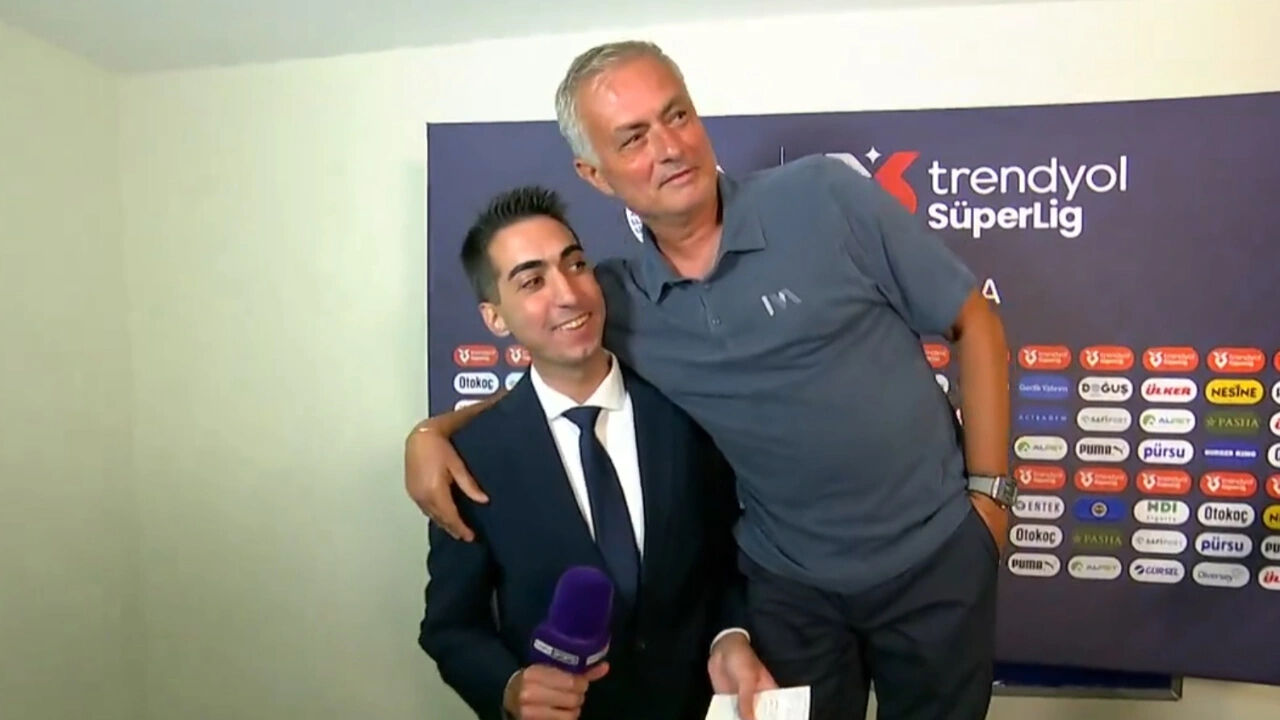 Muhabire tepkisiyle eleştirilmişti! Mourinho’dan çok konuşulacak bir hareket daha - 4. Resim