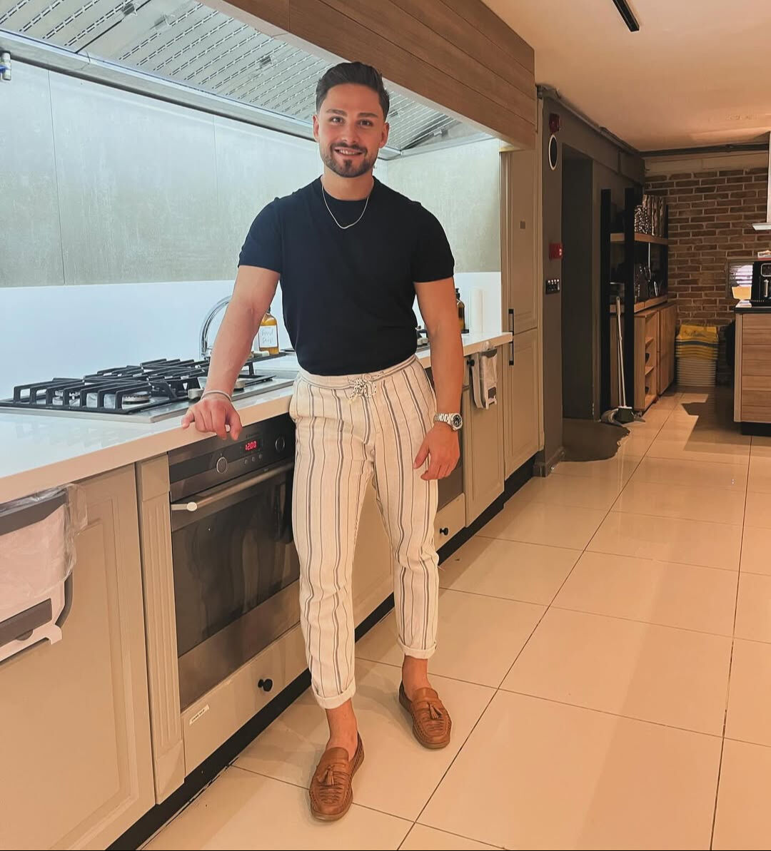 MasterChef Onur kimdir, kaç yaşında, nereli? Onur Üresin bu akşam şampiyonluk mücadelesi verecek - 3. Resim