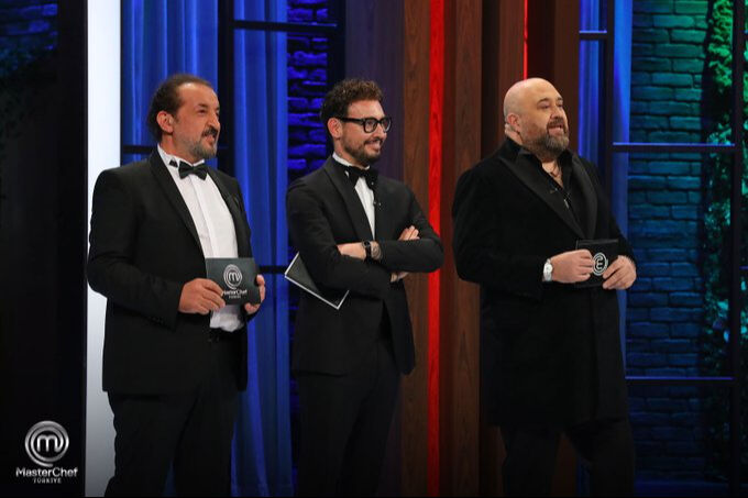 MasterChef'te kim şampiyon oldu, Kerem mi, Onur mu? MasterChef 2024 şampiyonu olan isim belli oldu MasterChef'te kim şampiyon oldu, Kerem mi, Onur mu? MasterChef 2024 şampiyonu olan isim belli oldu - 1. Resim