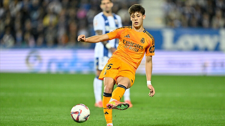 Real Madrid Barcelona maçı ne zaman, saat kaçta, hangi kanalda, Arda Güler oynayacak mı? El Clasico İspanya Süper Kupa final maçı detayları netleşti - 1. Resim