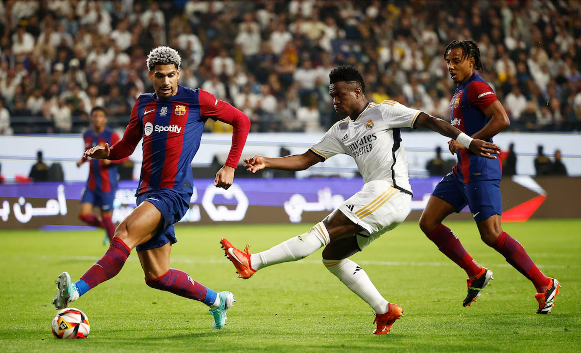 Arda Güler ilk 11'de mi? Real Madrid - Barcelona maçı hangi kanalda, saat kaçta? El Clasico Süper Kupa final maçı bu akşam! - 5. Resim