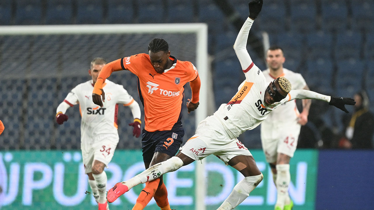 CANLI | Başakşehir - Galatasaray maçı canlı anlatım! Sarı kırmızılılar Barış Alper'in golüyle 2-1 öne geçti - 3. Resim
