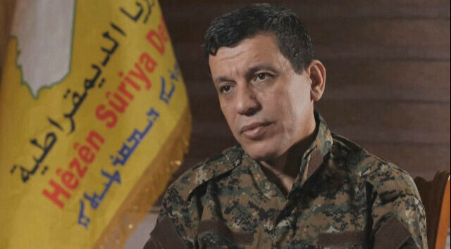 Haine kimlik... PYD elebaşına Irak, sahte isimle pasaport verdi - 1. Resim