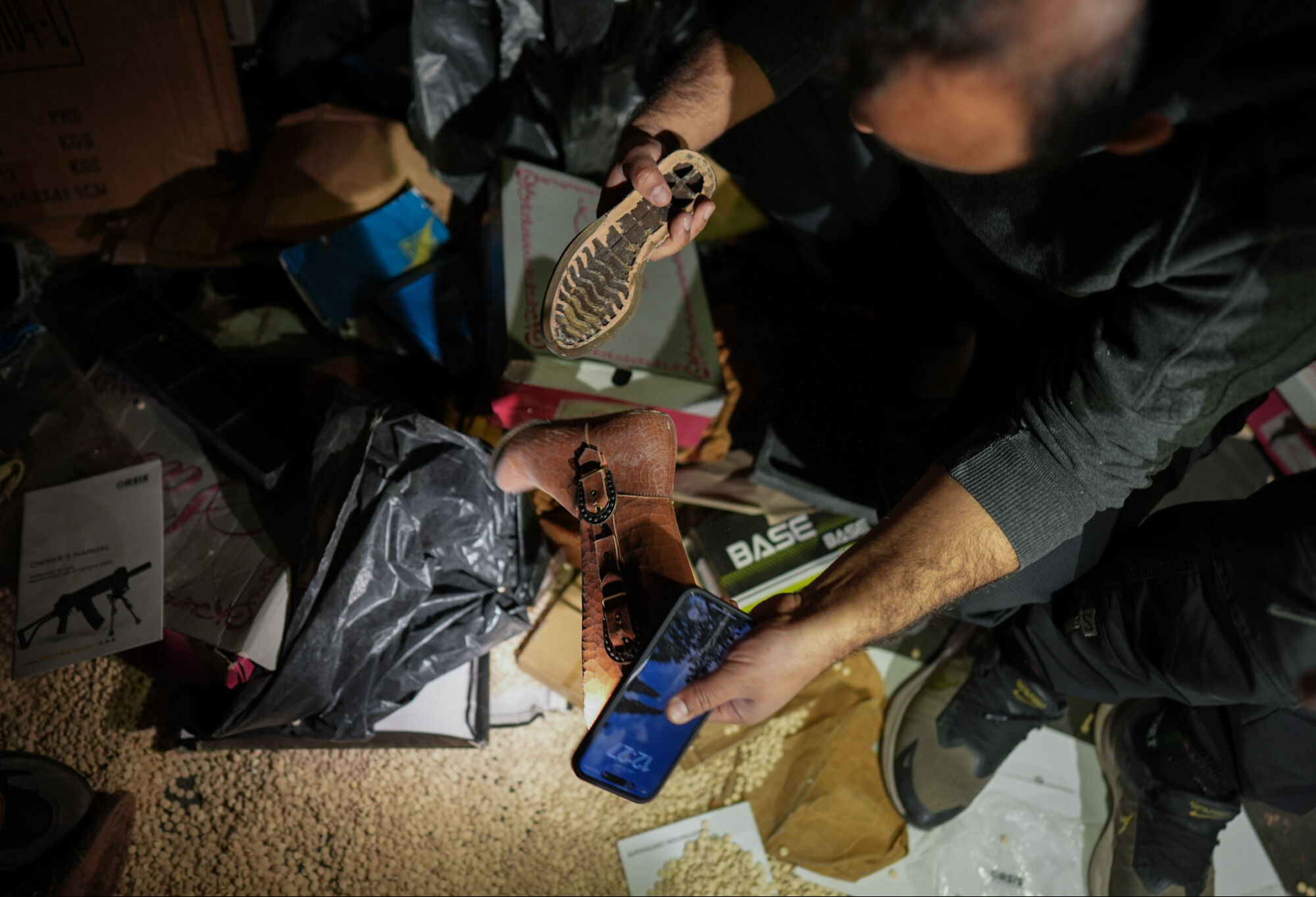 Suriye'de devrik Esad rejimin en büyük uyuşturucu karargahı ele geçirildi - 4. Resim