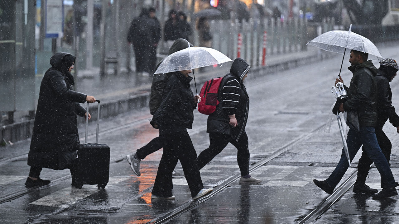 AKOM'dan İstanbul'a 
