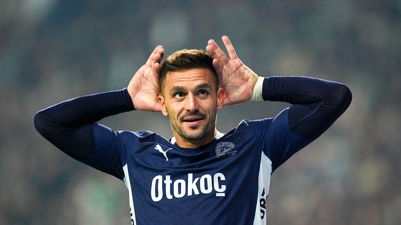 CANLI | Konyaspor - Fenerbahçe maçı canlı anlatım! Sarı-lacivertli takım bir kez daha öne geçti: 2-3 - 2. Resim