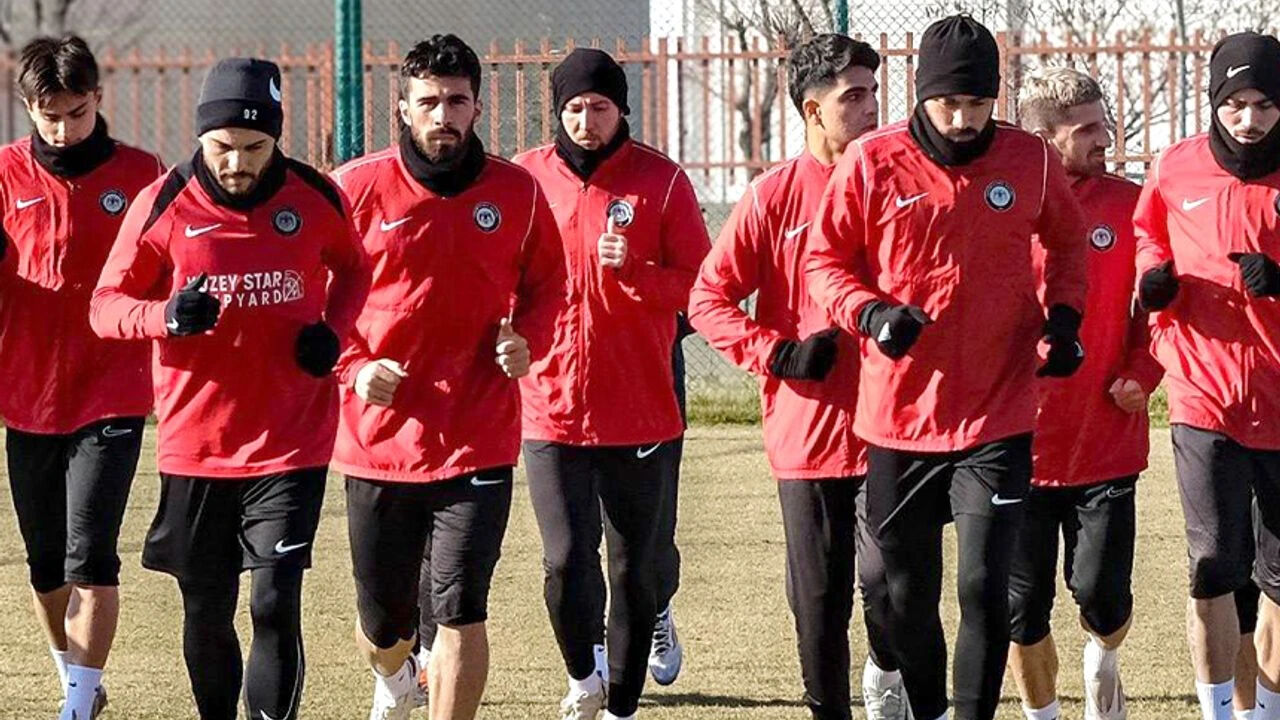 Çorum FK - İstanbulspor maçı hangi kanalda, saat kaçta? Karşılaşmayı Yasin Kol yönetecek! - 1. Resim