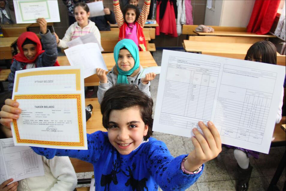 Devamsızlık 5 günü geçince belge alınıyor mu? Lise ve ortaokul belge alma şartları Devamsızlık 5 günü geçince belge alınıyor mu? Lise ve ortaokul belge alma şartları - 1. Resim