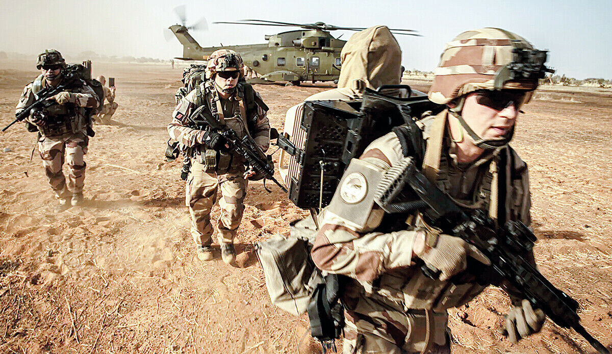 Fransız yetkiliden sömürgecilik itirafı! "Bizi kapı dışarı ettiler" - 1. Resim