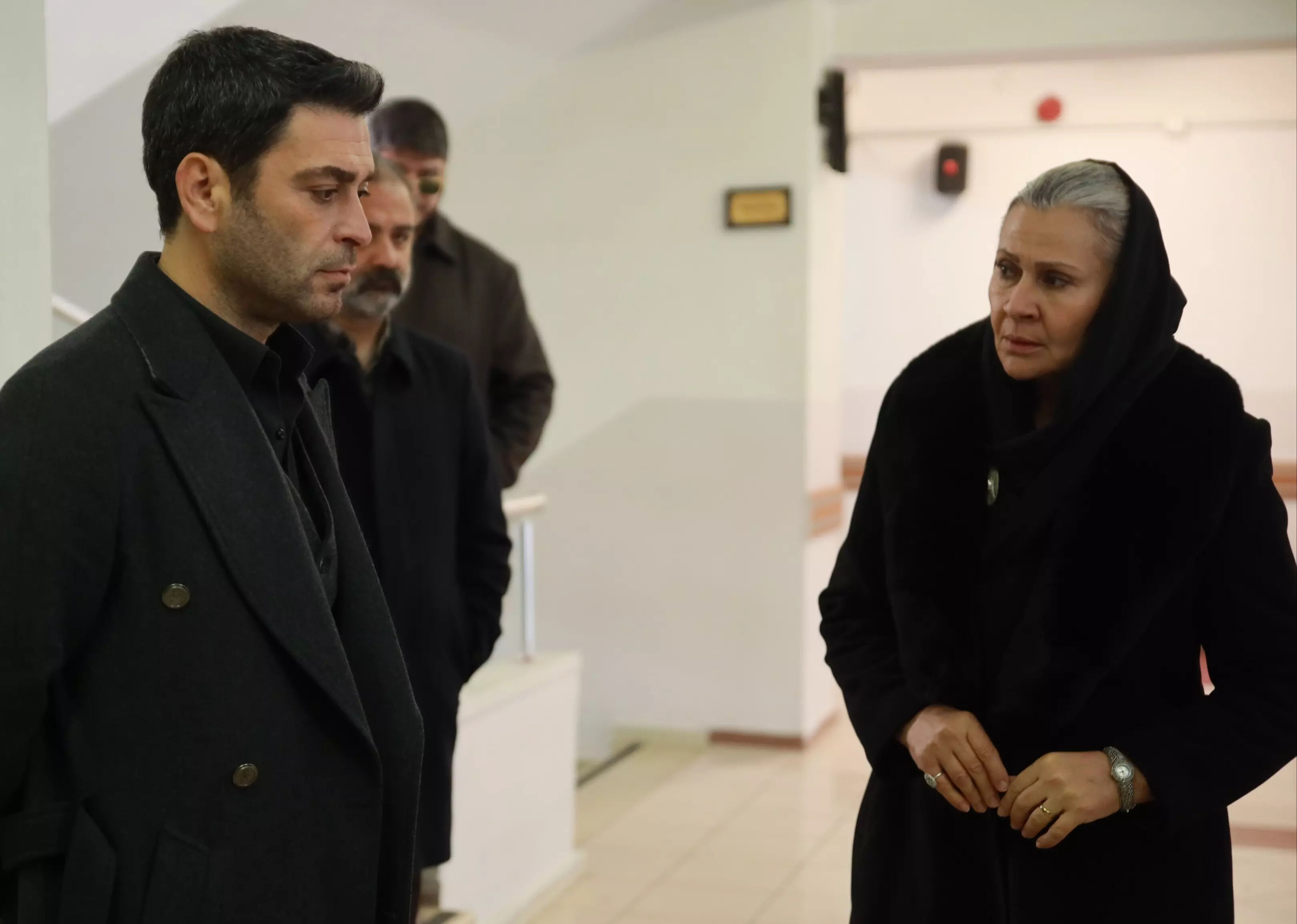 Uzak Şehir yeni bölüm ne zaman, bu akşam var mı? 13 Ocak Uzak Şehir dizisinin final yapacağı iddia edildi! - 2. Resim