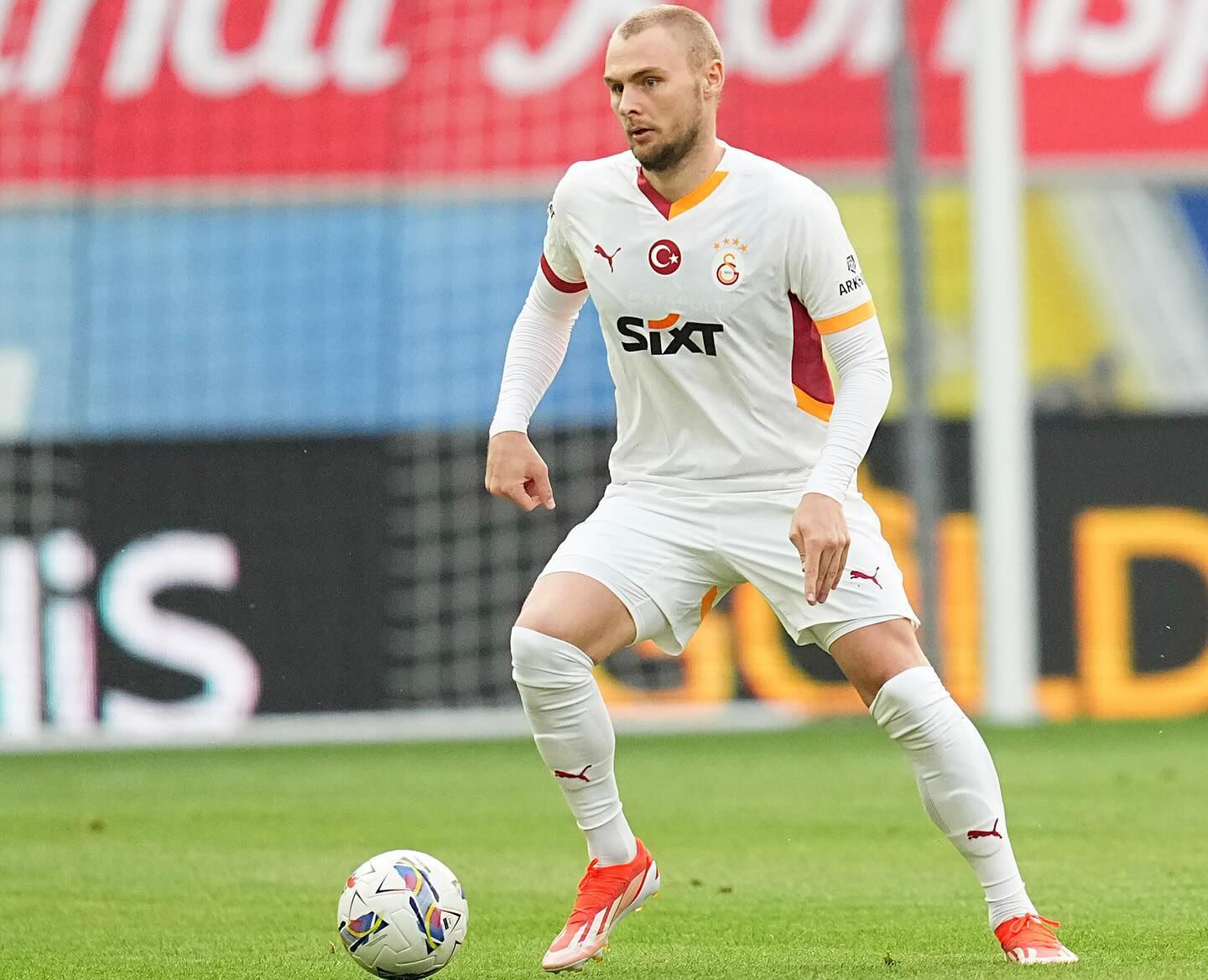 Victor Nelsson'dan Galatasaray kararı! Okan Buruk'a bizzat iletti - 1. Resim