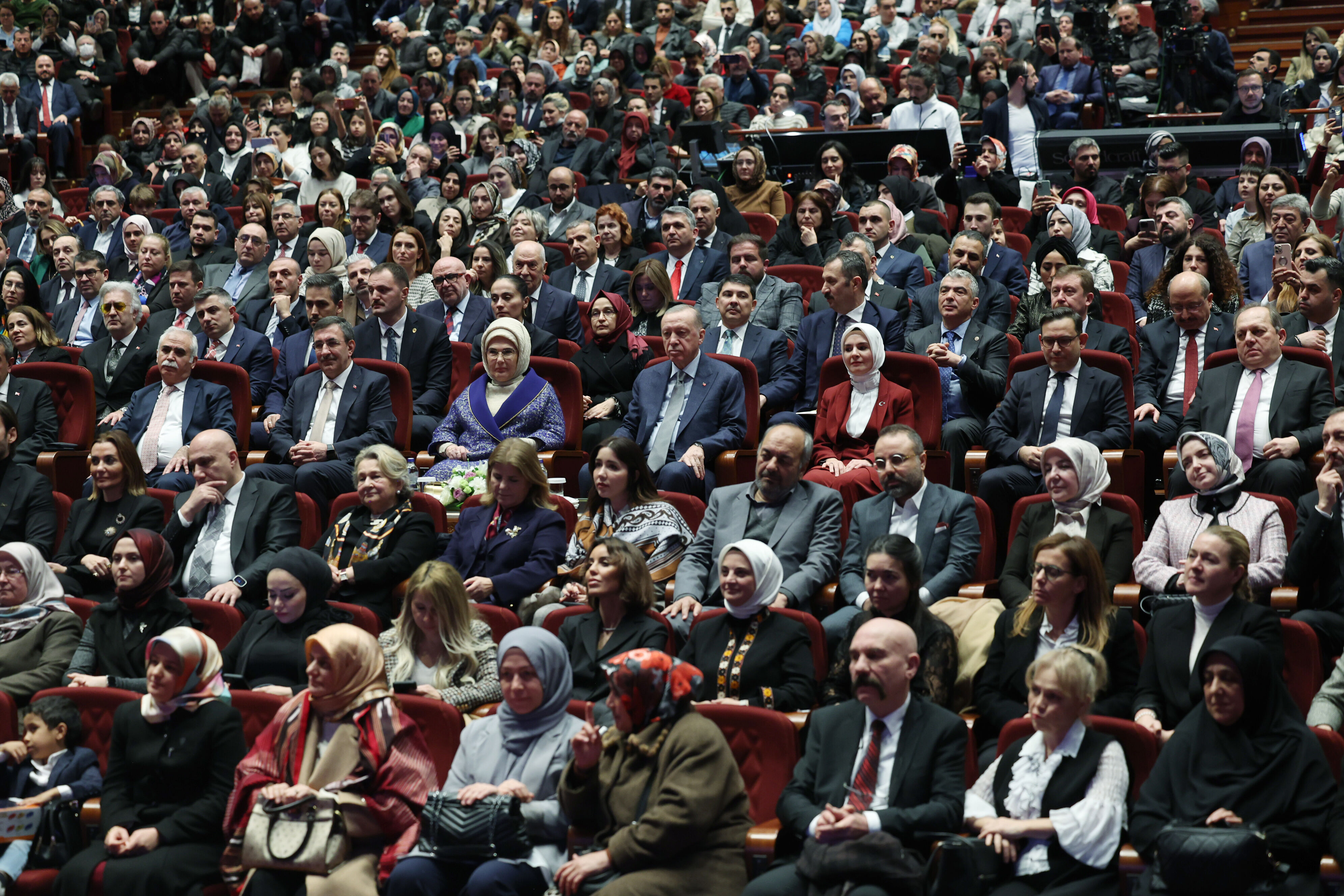 Bakan Göktaş detayları tek tek anlattı: Cumhurbaşkanı ilan etti, gençler akın etti Bakan Göktaş detayları tek tek anlattı: Cumhurbaşkanı ilan etti, gençler akın etti - 1. Resim