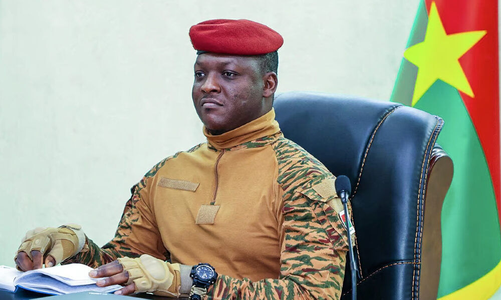 Burkina Faso: Macron Afrikalıları insan yerine koymuyor - 2. Resim