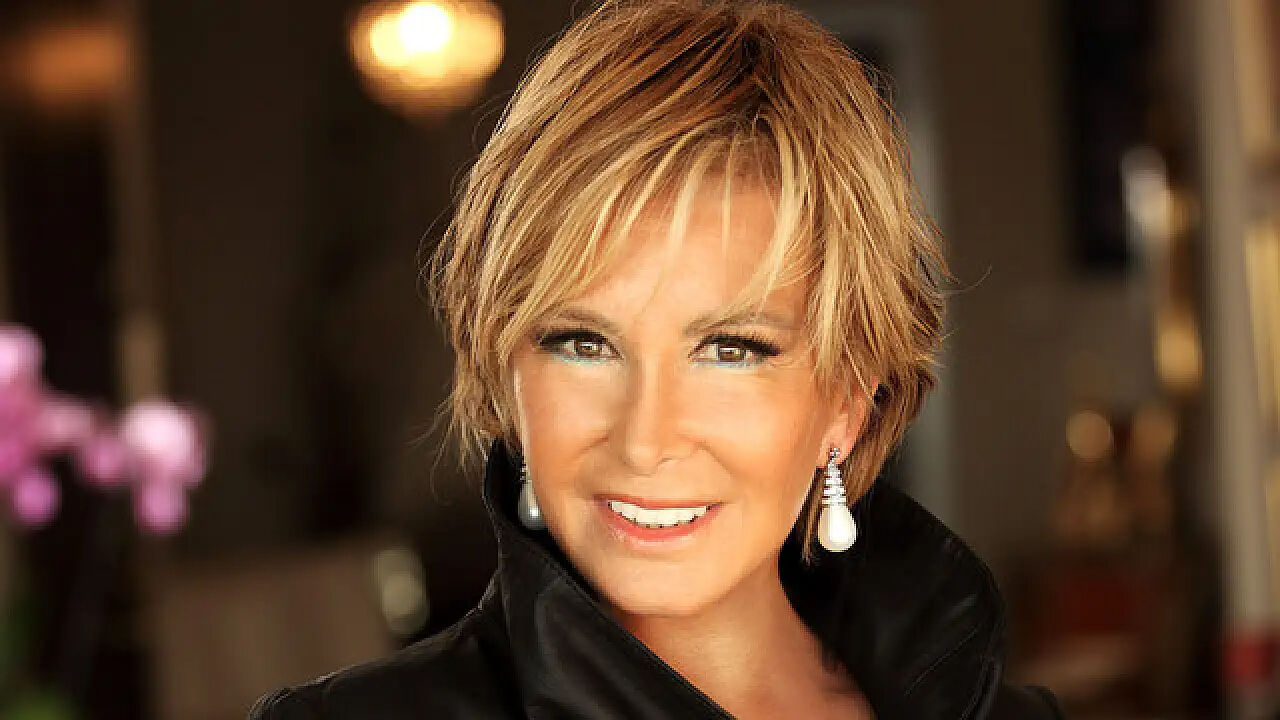 Filiz Akın'dan korkutan haber! Uçak ambulansla İstanbul'a sevk edildi Filiz Akın'dan korkutan haber! Uçak ambulansla İstanbul'a sevk edildi - 2. Resim