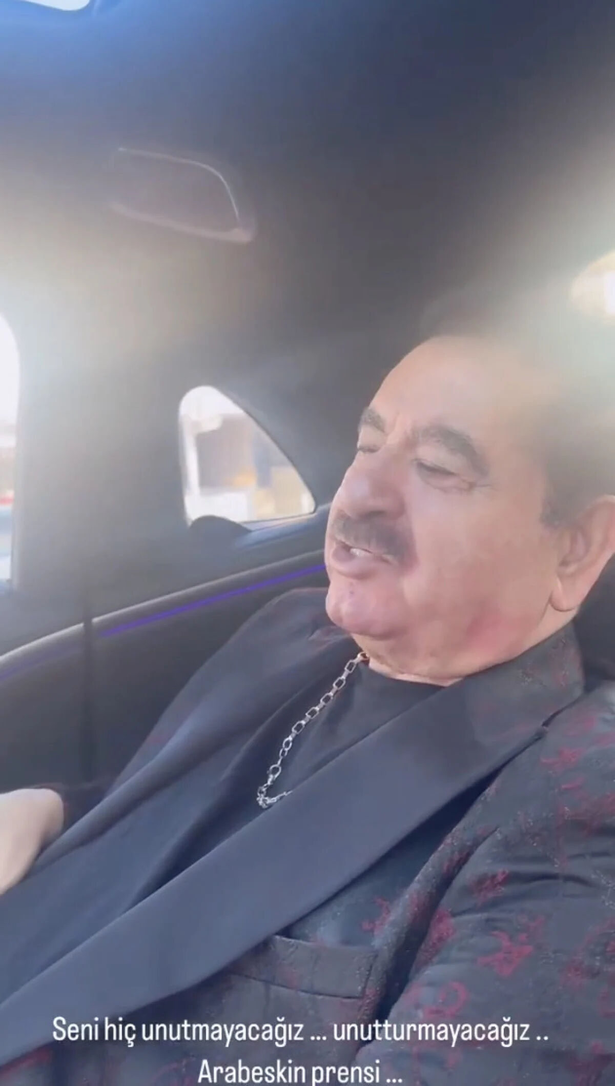 İbrahim Tatlıses'ten Ferdi Tayfur paylaşımı! O detay dikkat çekti - 2. Resim