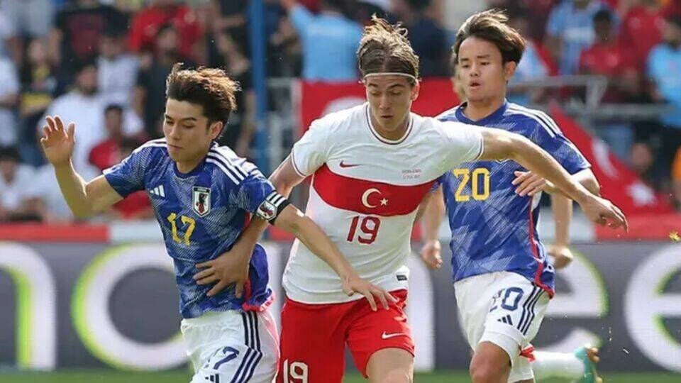 Japonya - Türkiye Maçı: A Milli Takım 4-2 ile Yenildi, Stefan Kuntz Eleştirilerin Hedefinde! Japonya - Türkiye Maçı: A Milli Takım 4-2 ile Yenildi, Stefan Kuntz Eleştirilerin Hedefinde! - 1. Resim