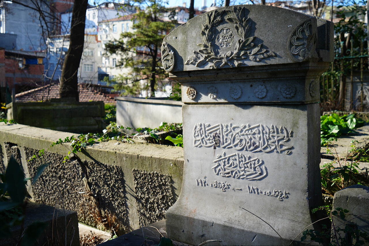 Mezar taşları ayağa kalkıyor! "Şeyh Seyyid Kutbiddin Mezarlığı" için ilk adım atıldı - 2. Resim