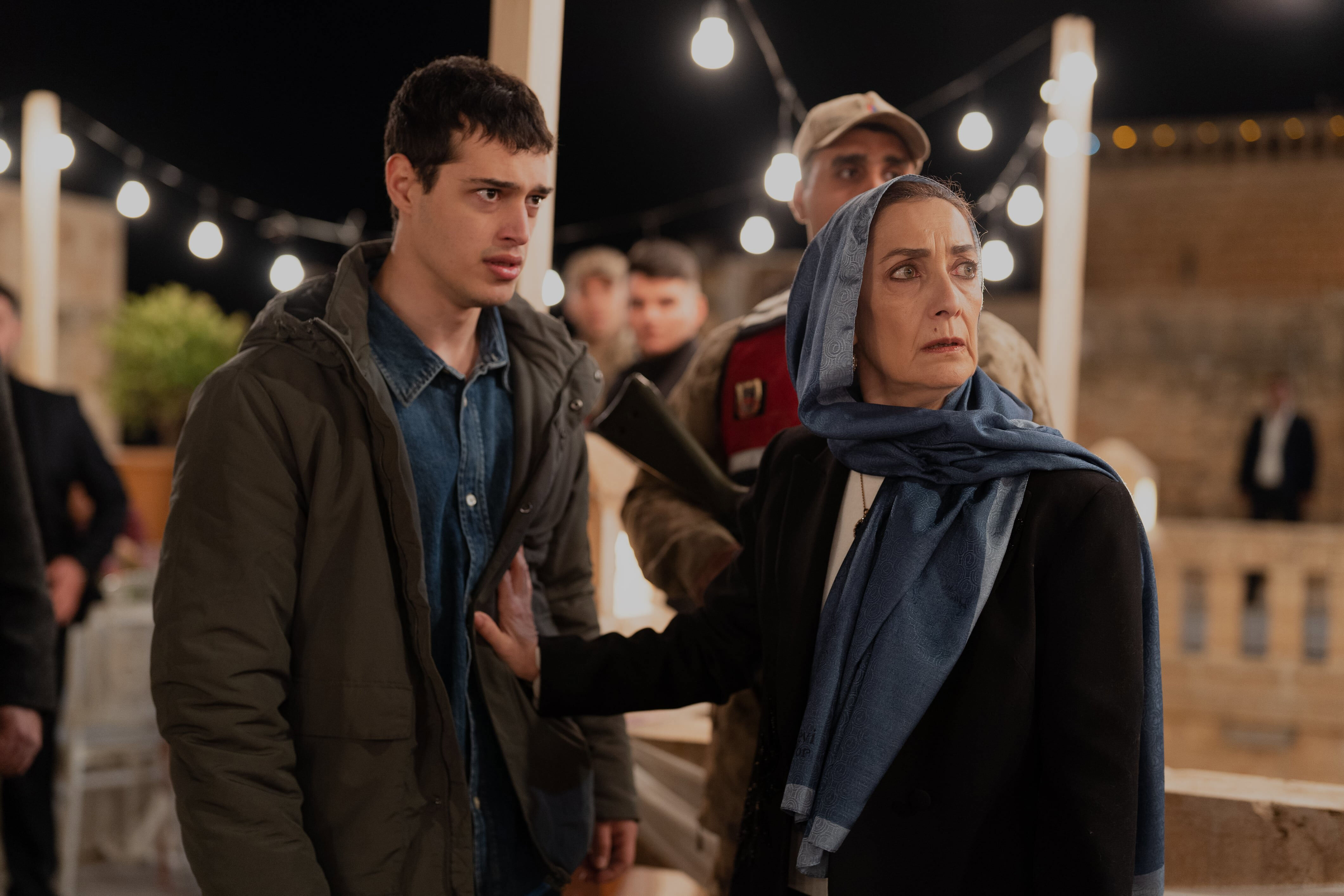 Sahipsizler yeni bölüm ne zaman, bu akşam var mı? Yayından kaldırılacağı iddia edilmişti! Sahipsizler yeni bölüm ne zaman, bu akşam var mı? Yayından kaldırılacağı iddia edilmişti! - 1. Resim