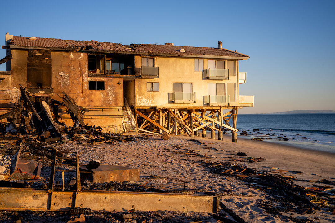 Ultra zenginlerin sahili küle döndü: Dehşetin boyutu uydu fotoğraflarında - 5. Resim