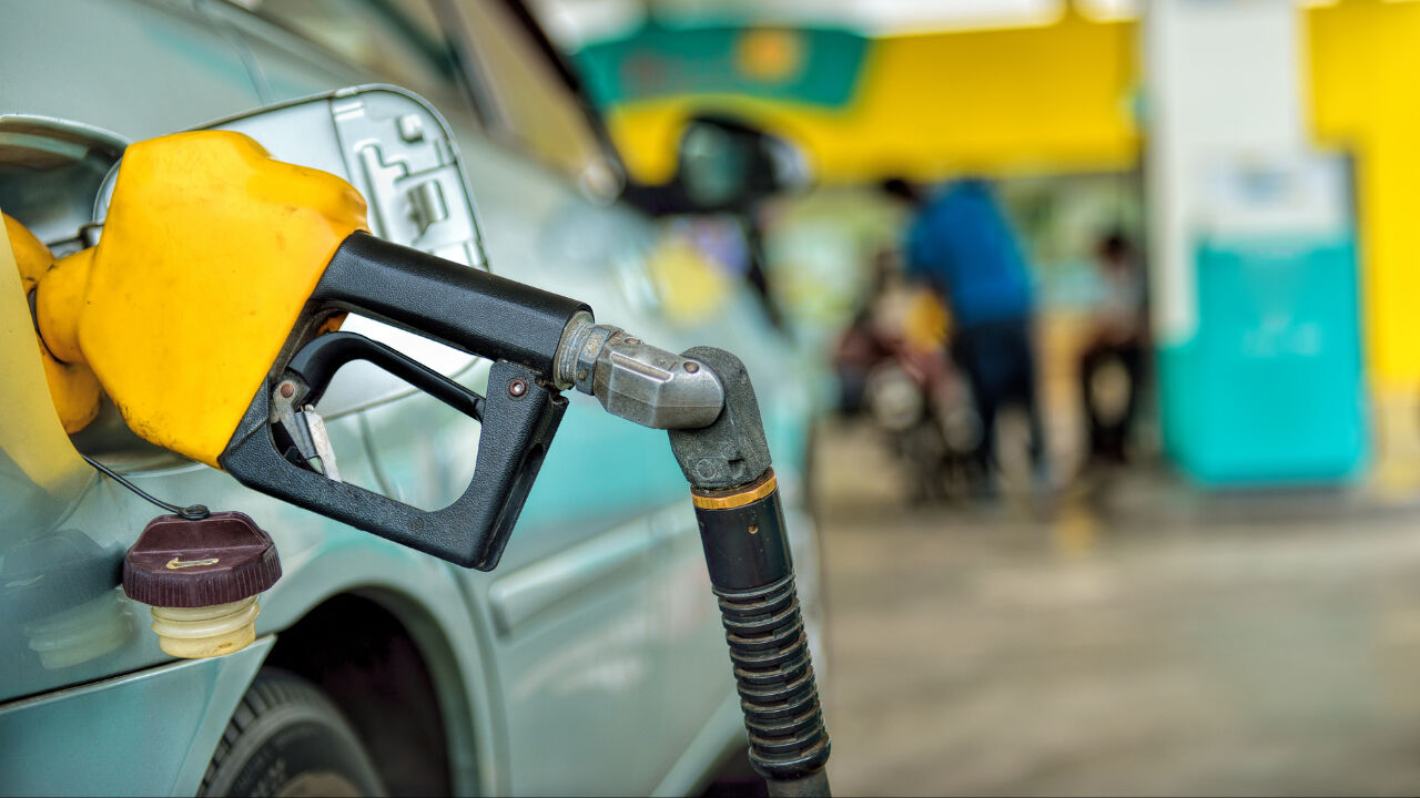 Benzine, motorine, mazota zam var mı? 16 Ocak akaryakıt fiyatları güncellendi! - 2. Resim