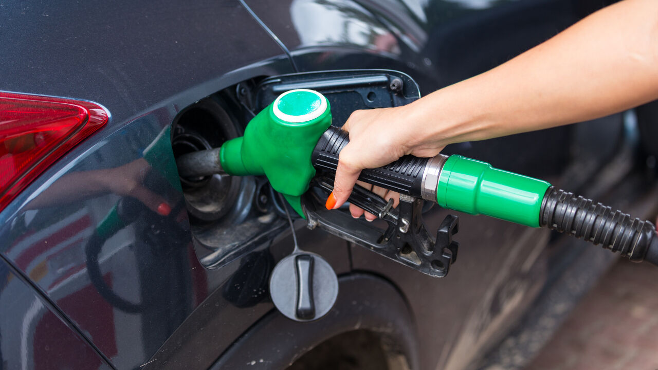 Benzine, motorine, mazota zam var mı? 16 Ocak akaryakıt fiyatları güncellendi! - 3. Resim