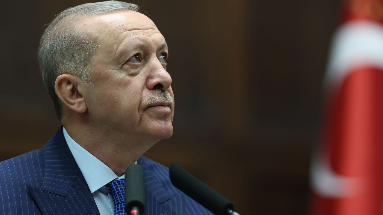 Cumhurbaşkanı Erdoğan grup toplantısında konuşuyor - 1. Resim