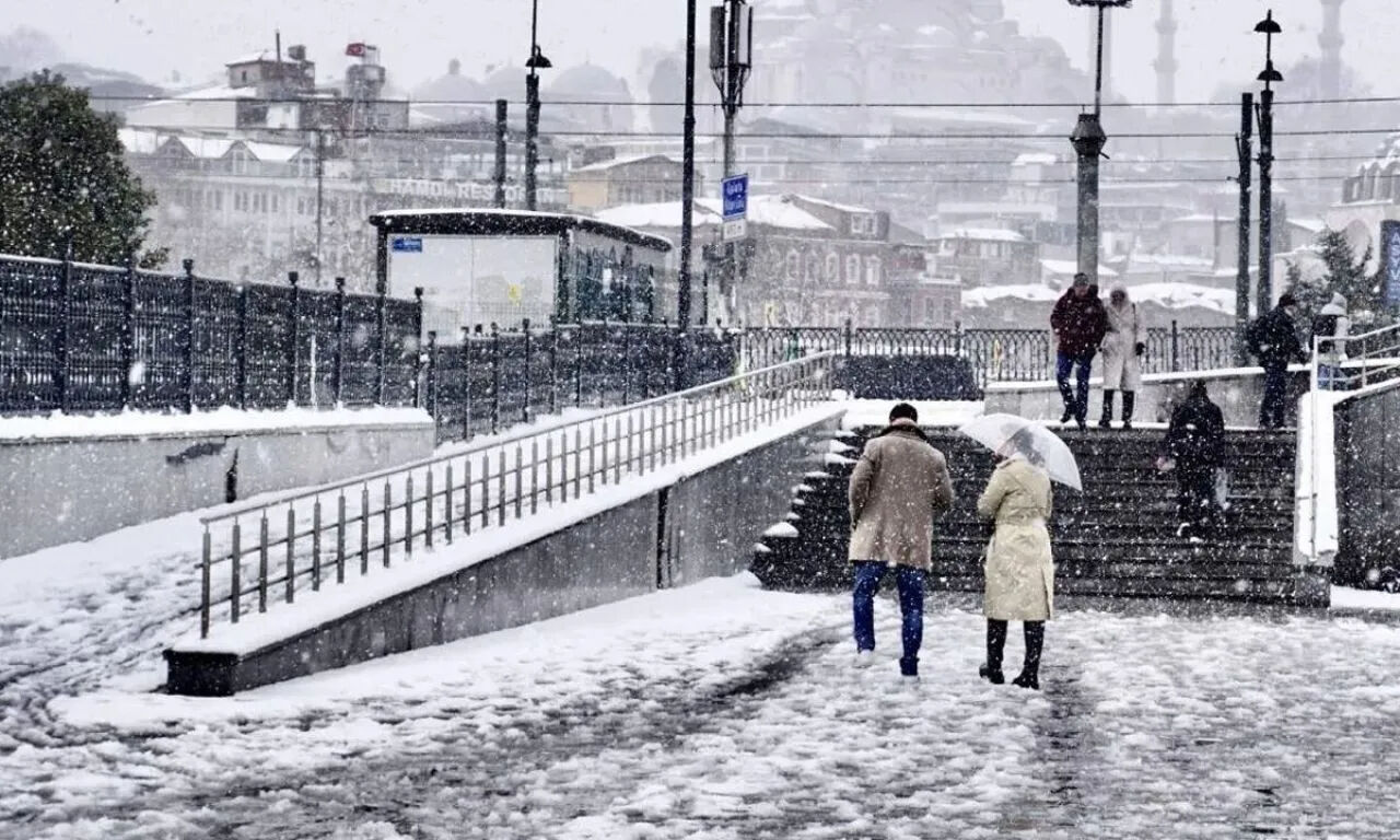 İstanbul'a kar yağacak mı, ne zaman? Meteoroloji Genel Müdürlüğü uyardı! - 4. Resim