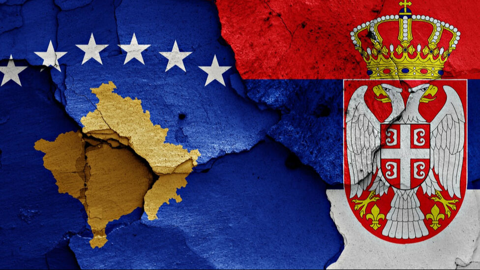 Kosova'da Sırbistan müdahalesi! Polis baskın düzenledi Kosova'da Sırbistan müdahalesi! Polis baskın düzenledi - 1. Resim