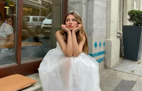 Selinay Taşol kimdir, kaç yaşında, hangi dizilerde oynuyor? Kızıl Goncalar dizisine Şirin olarak katılacak! Selinay Taşol kimdir, kaç yaşında, hangi dizilerde oynuyor? Kızıl Goncalar dizisine Şirin olarak katılacak! - 1. Resim