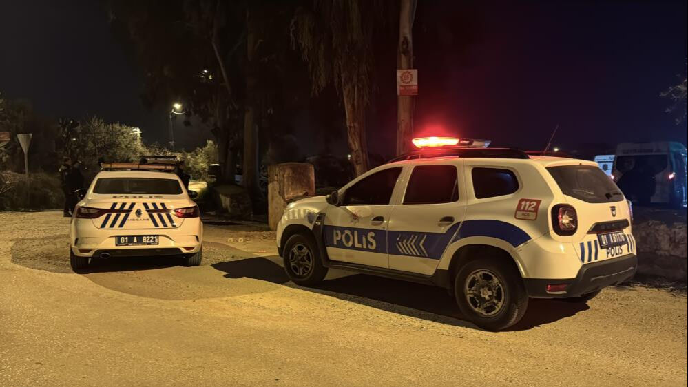 Adana'da &ccedil;atışma &ccedil;ıktı! 2 kardeş sokak ortasında kurşuna dizildi - 2. Resim