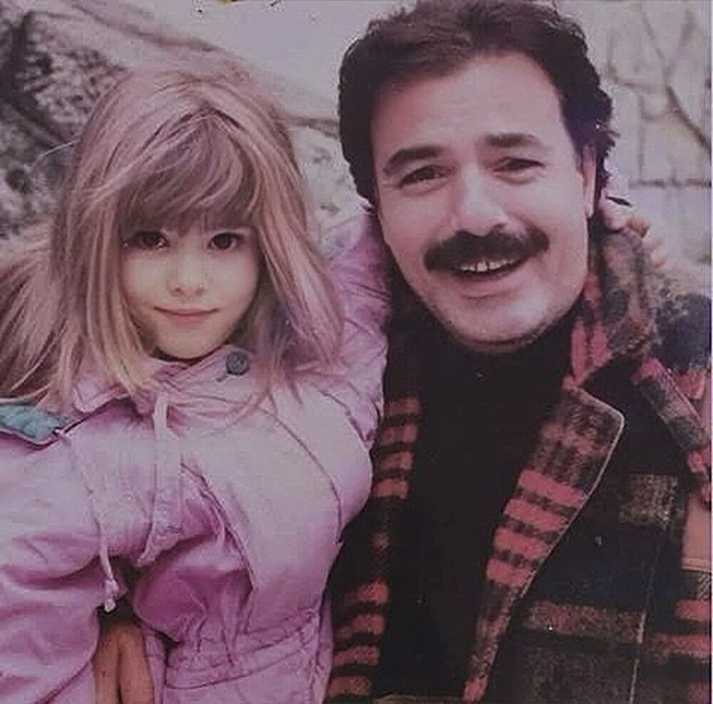 Ferdi Tayfur'un ölümünün ardından kızı Tuğçe Tayfur'dan ilk paylaşım - 2. Resim