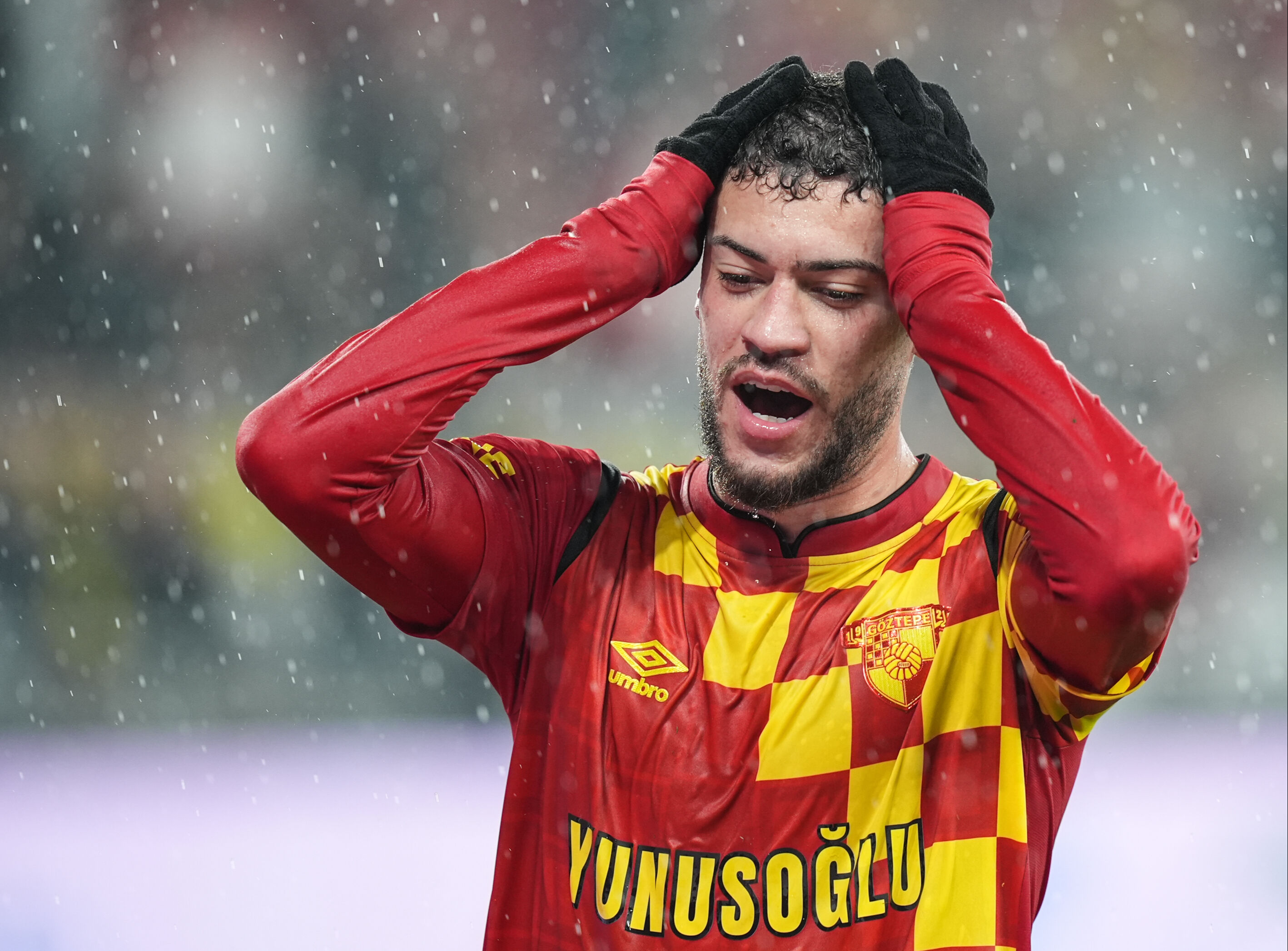 Galatasaray gözünü İzmir ekibinin golcüsüne dikti! İstenen rakam şaşkına çevirdi Galatasaray gözünü İzmir ekibinin golcüsüne dikti! İstenen rakam şaşkına çevirdi - 1. Resim