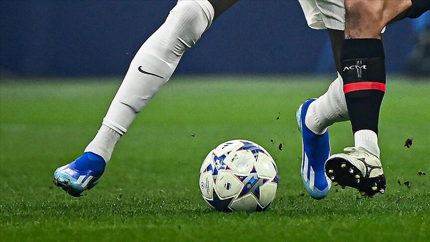 İstanbul'da sahibinden satılık futbol kul&uuml;b&uuml;! Bulunduğu semtte evler daha pahalı - 1. Resim
